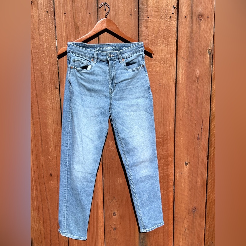 American Eagle Mom Jeans
